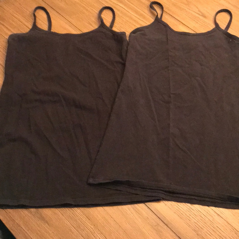 Buckle bought tank tops.